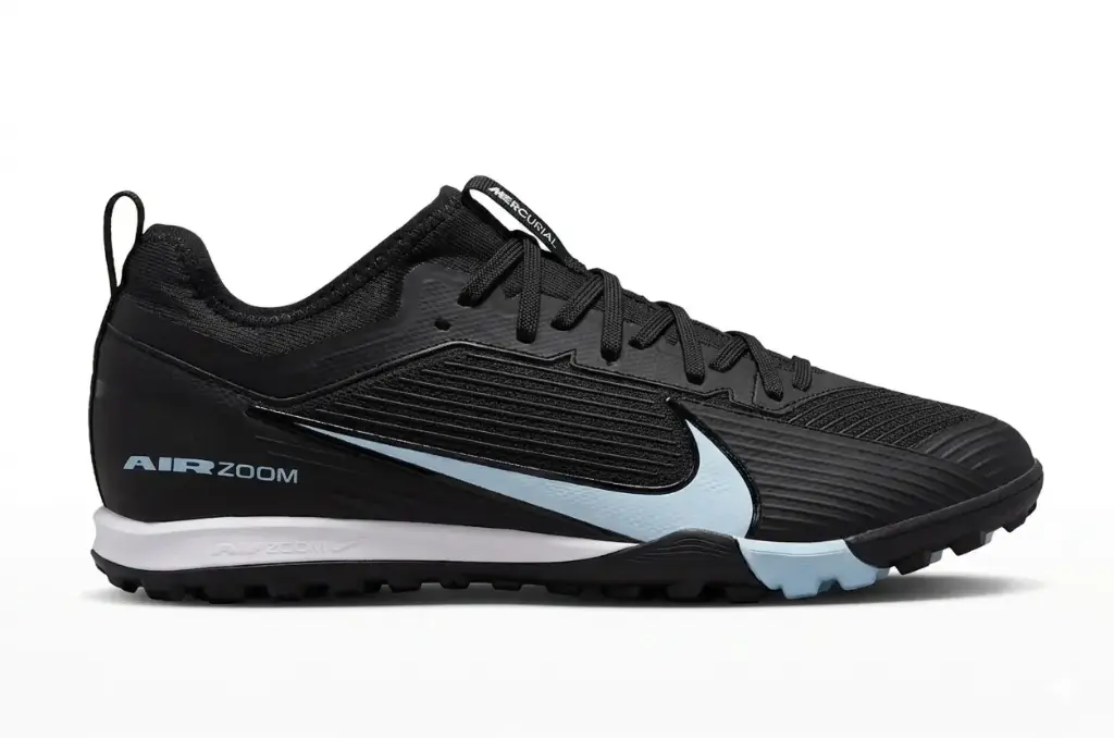 حذاء كرة قدم زوم فابور 16- NIKE TF 